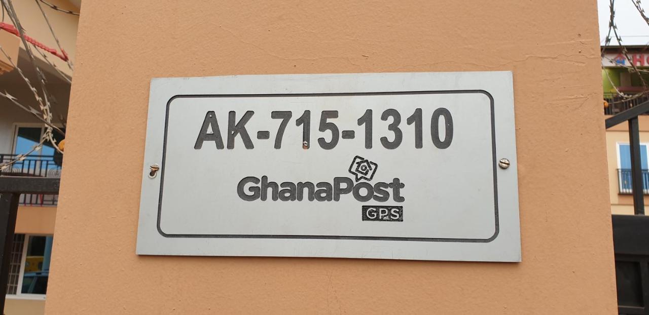 Homey Lodge Kumasi Buitenkant foto